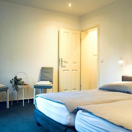 Haus Im Gruenen Fuer 6 Personen-3 Schlafzimmer- 3 Baedern -Waschmaschine-Grosse Terrasse- Vollausgestattete Kueche Wolfsburg Dış mekan fotoğraf