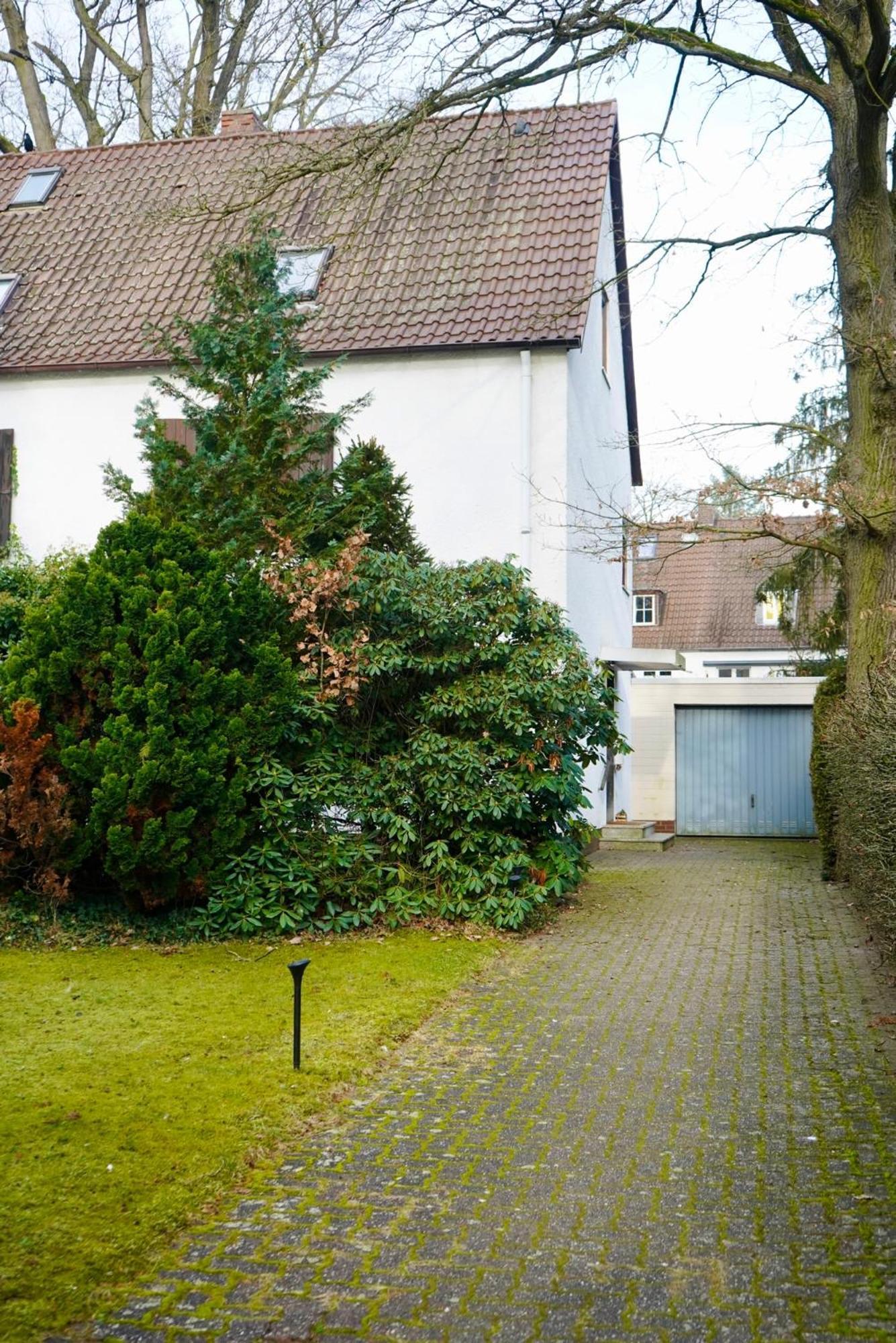 Haus Im Gruenen Fuer 6 Personen-3 Schlafzimmer- 3 Baedern -Waschmaschine-Grosse Terrasse- Vollausgestattete Kueche Wolfsburg Dış mekan fotoğraf